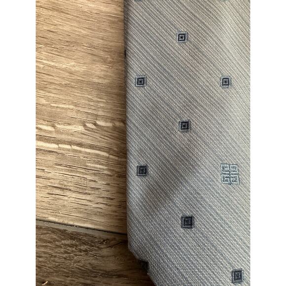 Givenchy Monsieur Vintage Mens Neck Tie Blue Pattern Imported Polyester - Picture 4 of 6